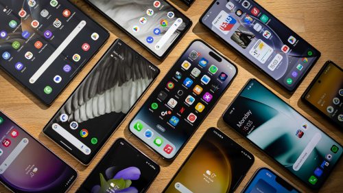 How America Buys and Uses Smartphones