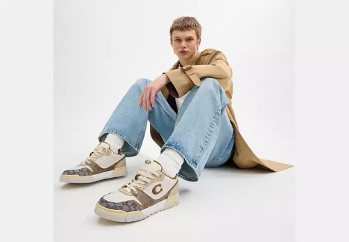 Soho Sneaker In Mixed Signature